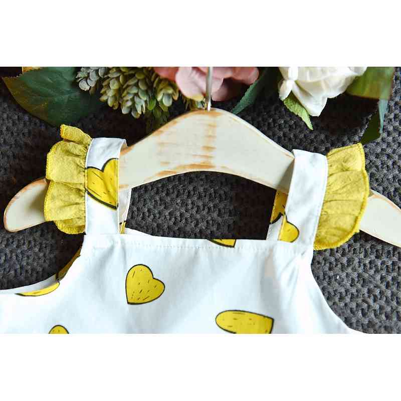 Girls' Clothes Set Summer Flying Sleeve Love Bowknot Patchwork Top + Pure Color Shorts 2PCS Baby Girls Casual 210515