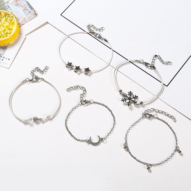 Charm Bracelets 5pcs/set Fashion Silver Color Beads Snowflake Star Multilayer Beaded Set For Women Party Jewelry Gift
Charm Bracelets 5pcs/set Fashion Silver Color Beads Snowflake Star Multilayer Beaded Set For Women Party Jewelry Gift
