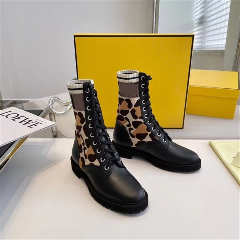 Women MAJOR Ankle Boots Fashion Lace up Platform Leather Martin Boot Top Designer Ladies Letter Print winter booties shoes size 35-40 02
Women MAJOR Ankle Boots Fashion Lace up Platform Leather Martin Boot Top Designer Ladies Letter Print winter booties shoes size 35-40 02