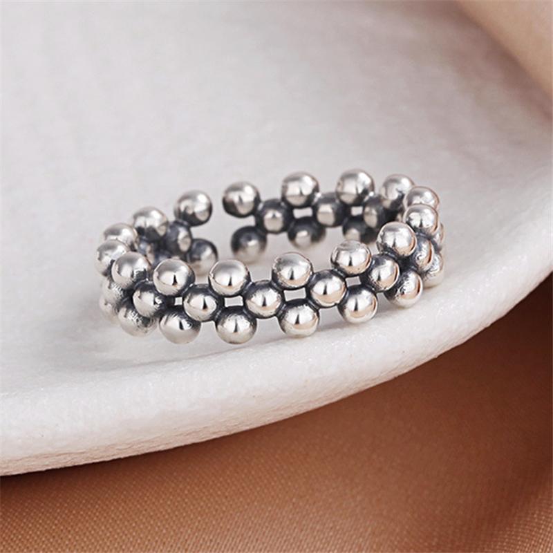 Cluster Rings Arrival Stranger Owner Design Beads Punk Adjustable For Women Female Tibetan Silver Vintage Wholesale Finger Jewelry
Cluster Rings Arrival Stranger Owner Design Beads Punk Adjustable For Women Female Tibetan Silver Vintage Wholesale Finger Jewelry