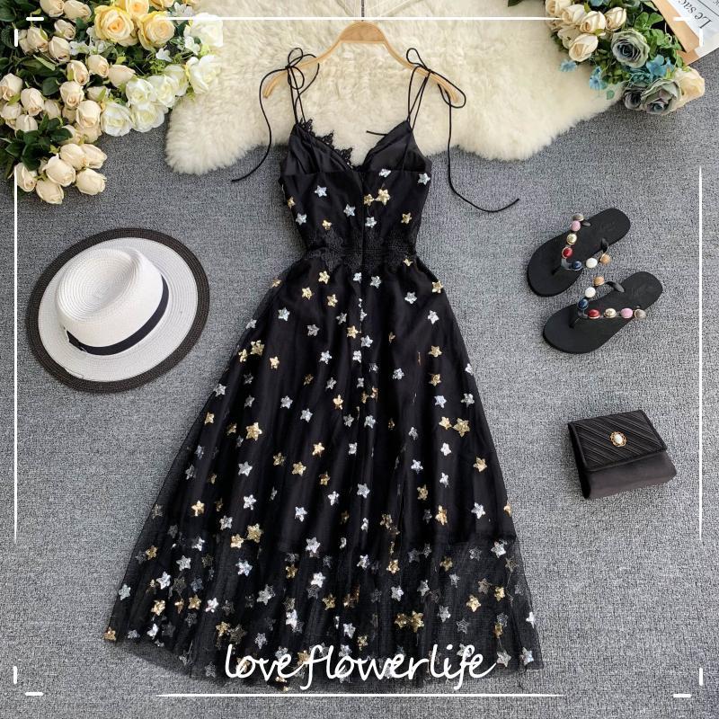 Vintage Party Dress Mesh Lace Sequined A-line Sexy Dresses Summer V-neck Stars Vestidos Zipper Clothing 210521, Black
Vintage Party Dress Mesh Lace Sequined A-line Sexy Dresses Summer V-neck Stars Vestidos Zipper Clothing 210521, Black