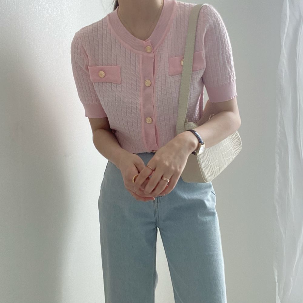 Vintage Korean Knitted Cardigan Tops Women Summer Short Sleeve Single-breasted O-neck Buttons Sweater Elegant Sweet Jumpers 210514