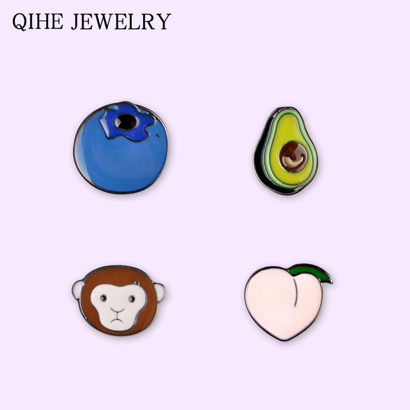 Pins, Brooches Cartoon Avocado Monkey Peach Blueberry Banana Pins Tiny Animal Fruit Badge Fashion Jewelry Metal Lapel Pin Wholesale Gifts
Pins, Brooches Cartoon Avocado Monkey Peach Blueberry Banana Pins Tiny Animal Fruit Badge Fashion Jewelry Metal Lapel Pin Wholesale Gifts