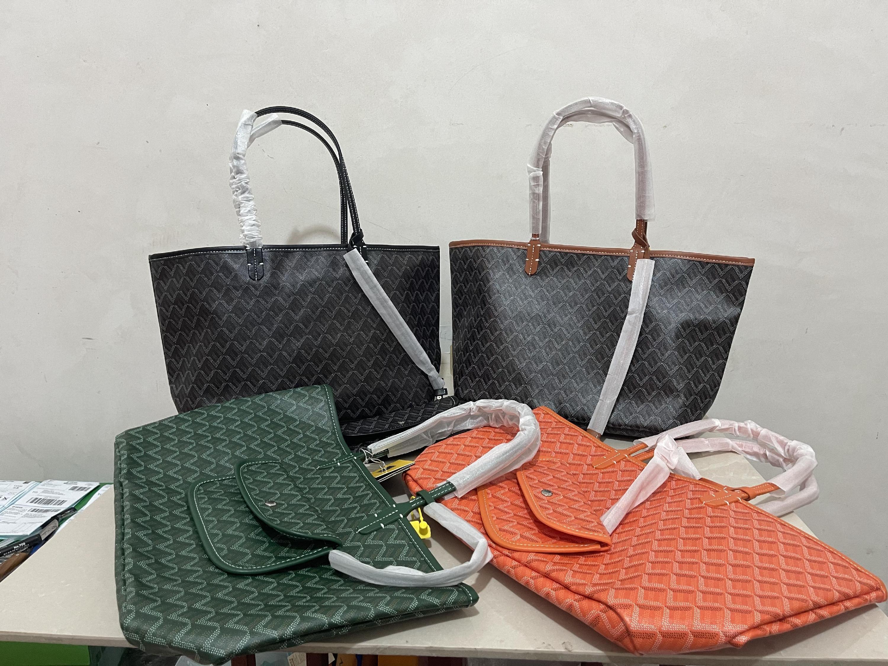Women's shopping bags Highest quality goyan shoulder bag tote single-sided Real handbag large 57*31*17 CM trumpet 46*26*14 P18
Women's shopping bags Highest quality goyan shoulder bag tote single-sided Real handbag large 57*31*17 CM trumpet 46*26*14 P18