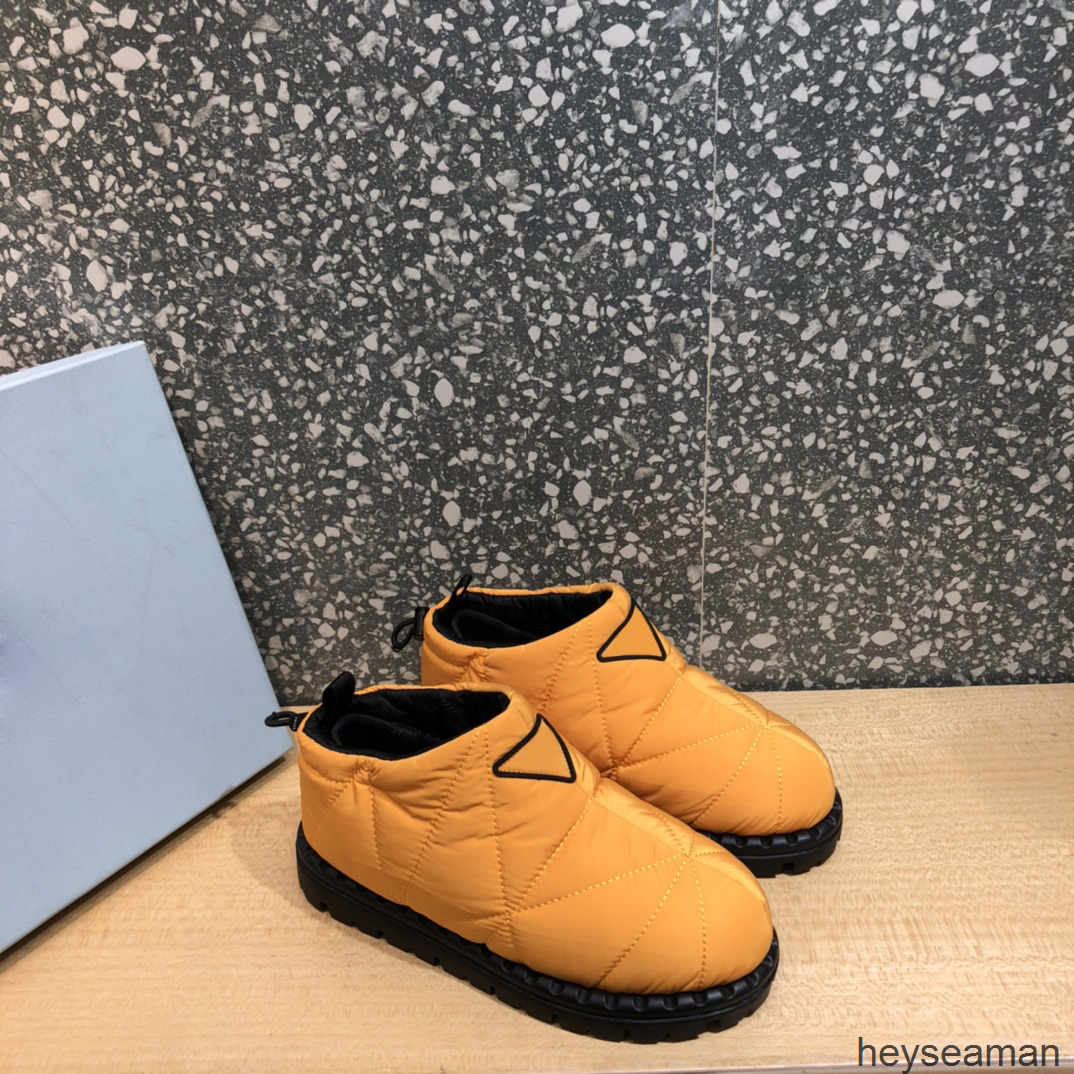 Boots women boots boot Luxury platform designer prad black white Short Fashion Ankle Biker Australia Winter Snow triangle womens Sneakers OELQ, 2# shoe box
Boots women boots boot Luxury platform designer prad black white Short Fashion Ankle Biker Australia Winter Snow triangle womens Sneakers OELQ, 2# shoe box