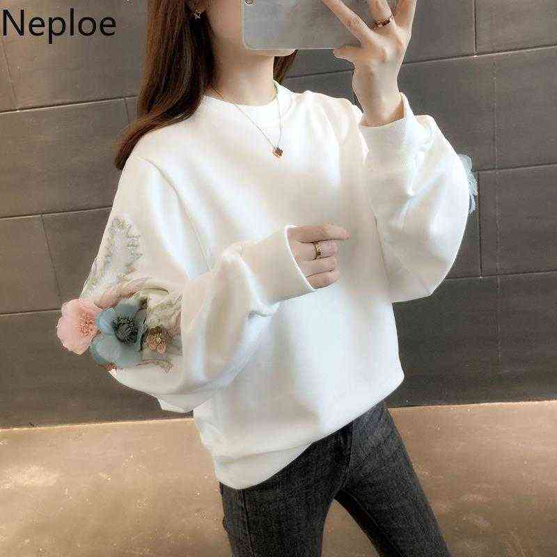 Neploe Thicked Flower Embroidery Hoodies O Neck Long Sleeve Ins Warm Sweatshirt Autumn Spring Solid Ladies Top 48207 211109