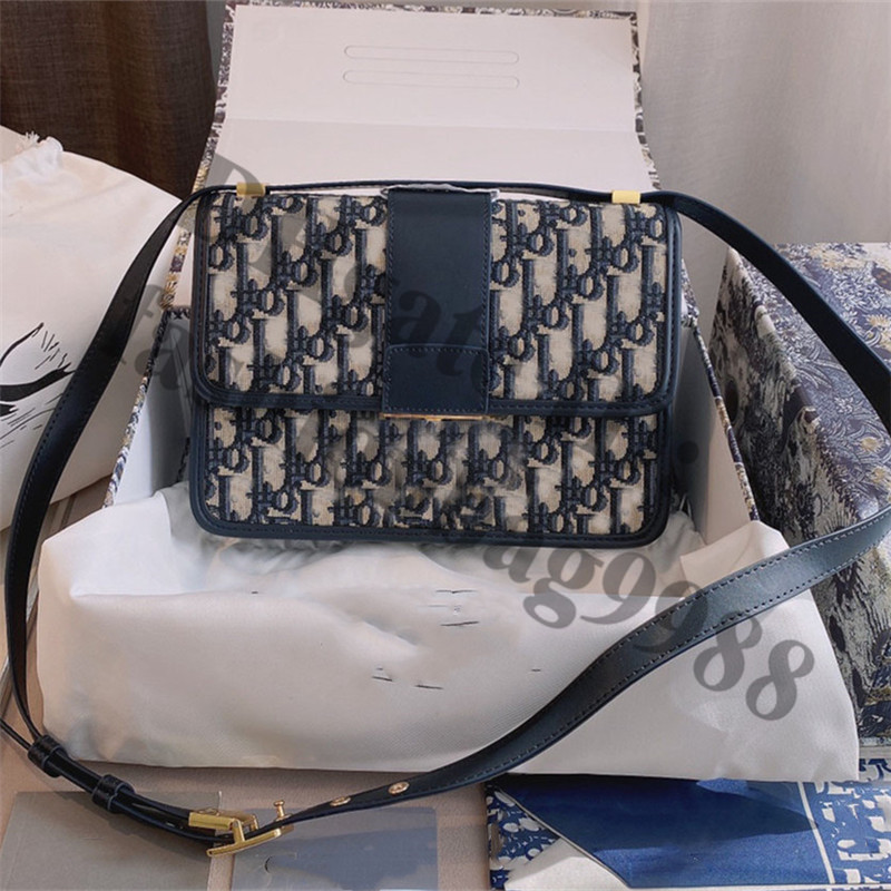 Women Square Letter Crossbody Shoulder Bags Real Genuine Leather Lady Red Flap Cross Body Hand Bag Ladies One Side Small Handbags Fashion Brand Handbag Top Quality, Make up the difference
Women Square Letter Crossbody Shoulder Bags Real Genuine Leather Lady Red Flap Cross Body Hand Bag Ladies One Side Small Handbags Fashion Brand Handbag Top Quality, Make up the difference