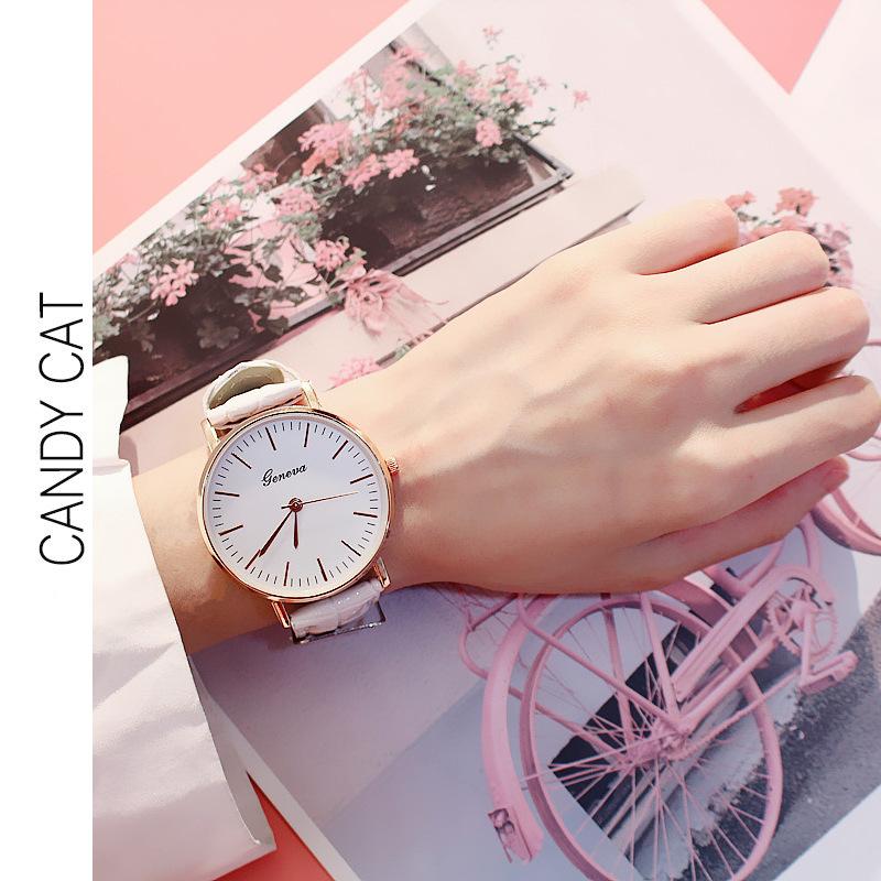 Round Big Dial Design Women Watches Luxury Fashion Dress Quartz Watch Casual Most Brand White Ladies Leather Wristwatch Wristwatches, Man
Round Big Dial Design Women Watches Luxury Fashion Dress Quartz Watch Casual Most Brand White Ladies Leather Wristwatch Wristwatches, Man