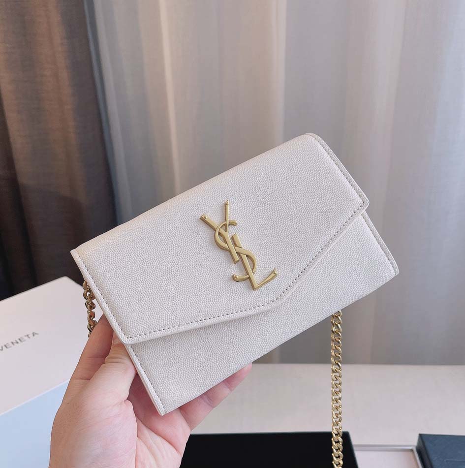 Designer Bags Handbag Totes Shoulder Cross chain classic envelope bag 6 color 23cm, #8 dust bag
Designer Bags Handbag Totes Shoulder Cross chain classic envelope bag 6 color 23cm, #8 dust bag