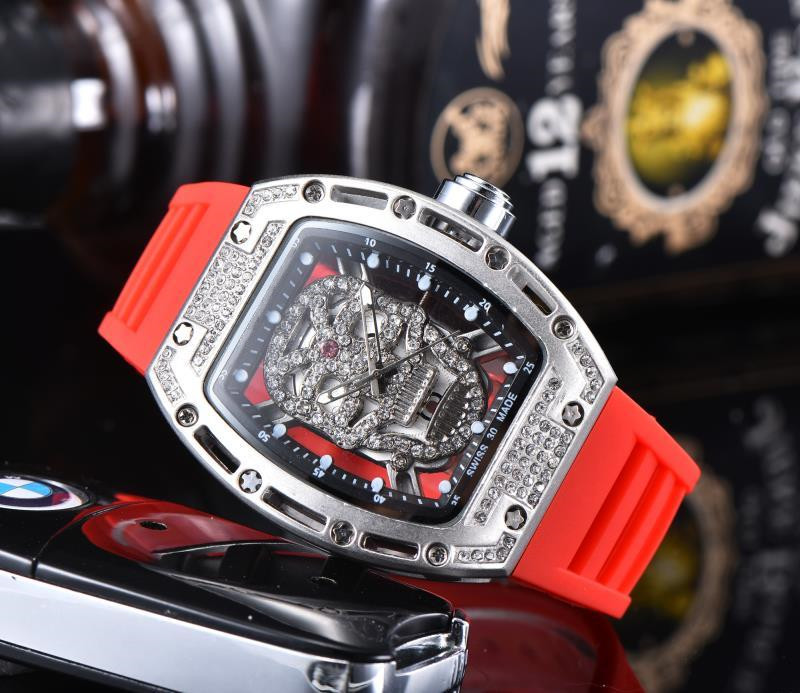 Top Luxury Quartz Watches Stainless Steel Case 6 Pin Seconds Rubber Band Wristwatch Male Clock Relogio Masculino R
Top Luxury Quartz Watches Stainless Steel Case 6 Pin Seconds Rubber Band Wristwatch Male Clock Relogio Masculino R