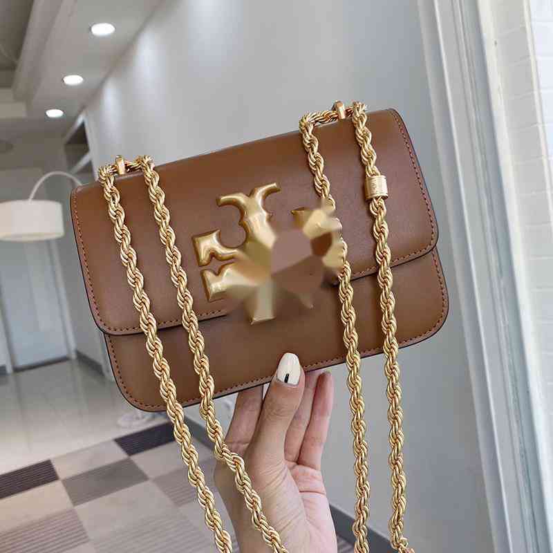 Tb2021 Show Box Head Leather Small Metal Chain Box Bag Single Shoulder Slant Span Bag Versatile Women's Bag
Tb2021 Show Box Head Leather Small Metal Chain Box Bag Single Shoulder Slant Span Bag Versatile Women's Bag