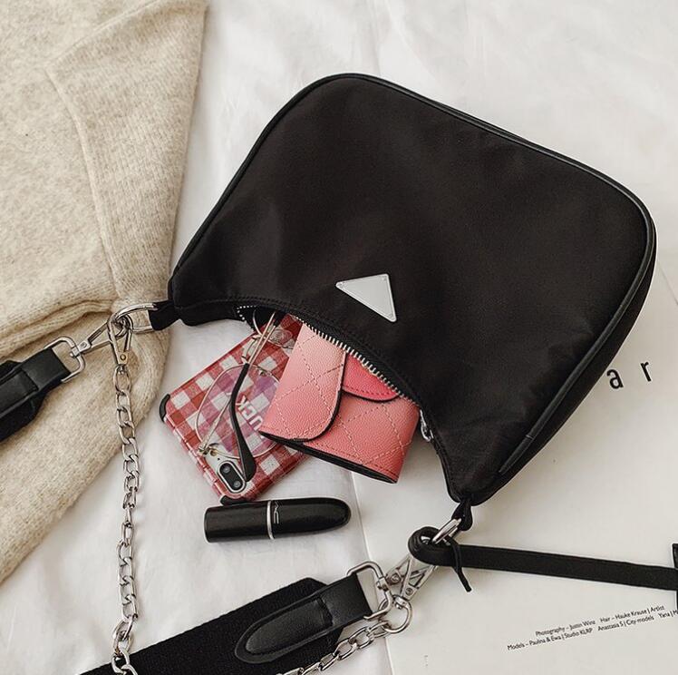 dicky0750 handbags hobo for women shoulder bag ladyChest pack lady Composite Tote chains canvas handbag presbyopic purse messenger bags Wholesale amylulubb
dicky0750 handbags hobo for women shoulder bag ladyChest pack lady Composite Tote chains canvas handbag presbyopic purse messenger bags Wholesale amylulubb