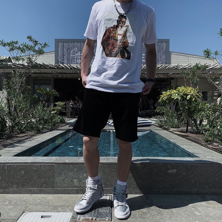 2021SS Fashion Spring Summer USA Men Women T-Shirts rap singer Pharoah Sanders photo tee Top Quality hip hop Skateboard High Street tshirt, White
2021SS Fashion Spring Summer USA Men Women T-Shirts rap singer Pharoah Sanders photo tee Top Quality hip hop Skateboard High Street tshirt, White