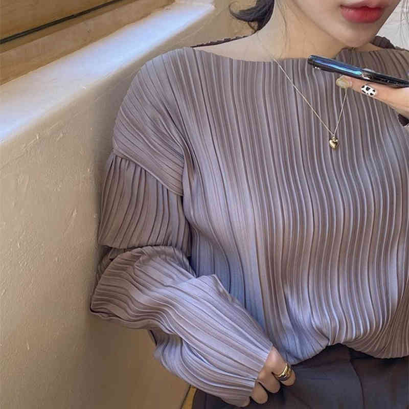 Nomikuma Causal O-neck Women Shirt Korean Pleated Long Sleeve Blusas Femme Autumn Chic Solid Blouses Feminimos Tops 6C279 210427