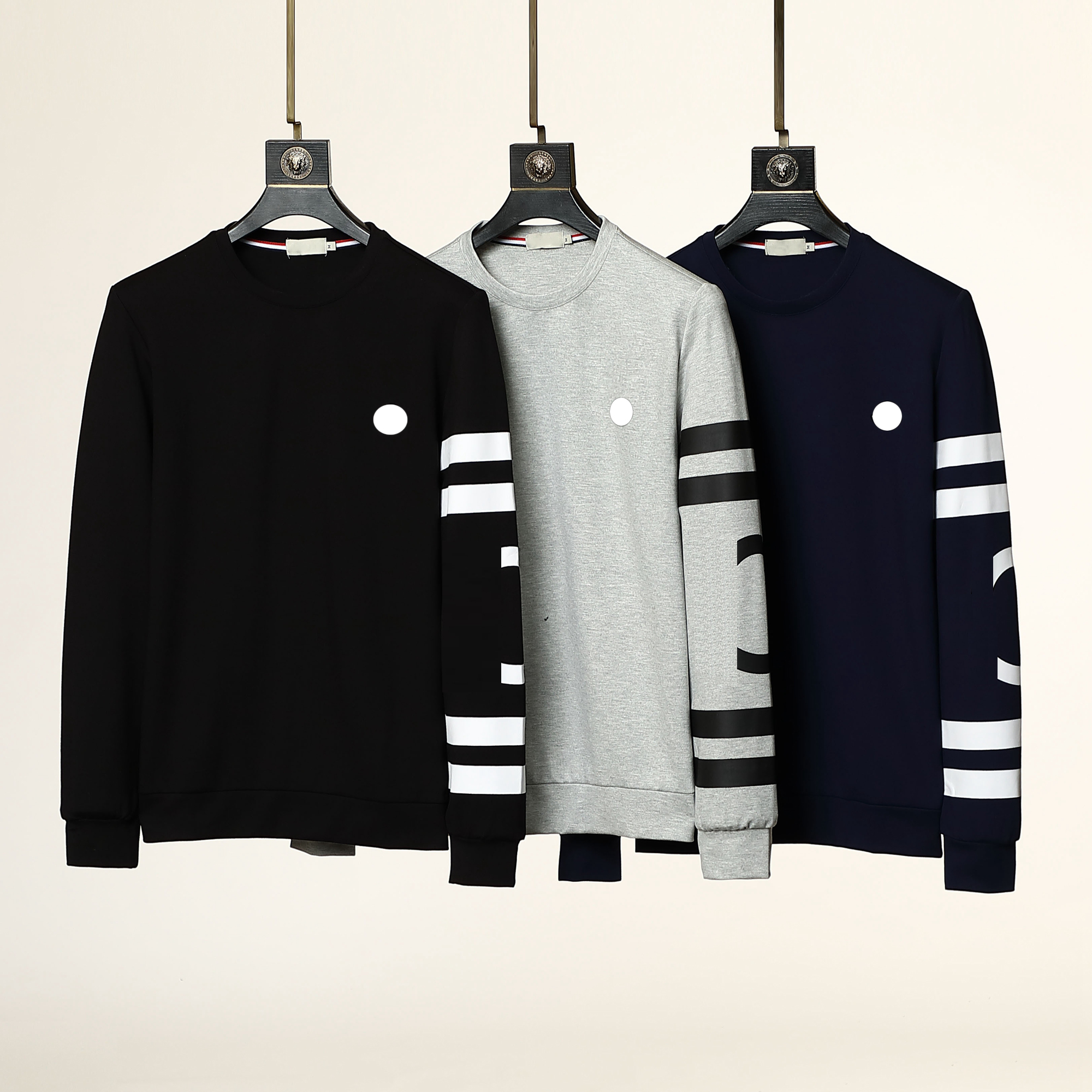 Designer MAYA france Mens Hoodies brand women Embroidered Letter luxury hooded Sweater, Contact details(not shipped separately)
Designer MAYA france Mens Hoodies brand women Embroidered Letter luxury hooded Sweater, Contact details(not shipped separately)