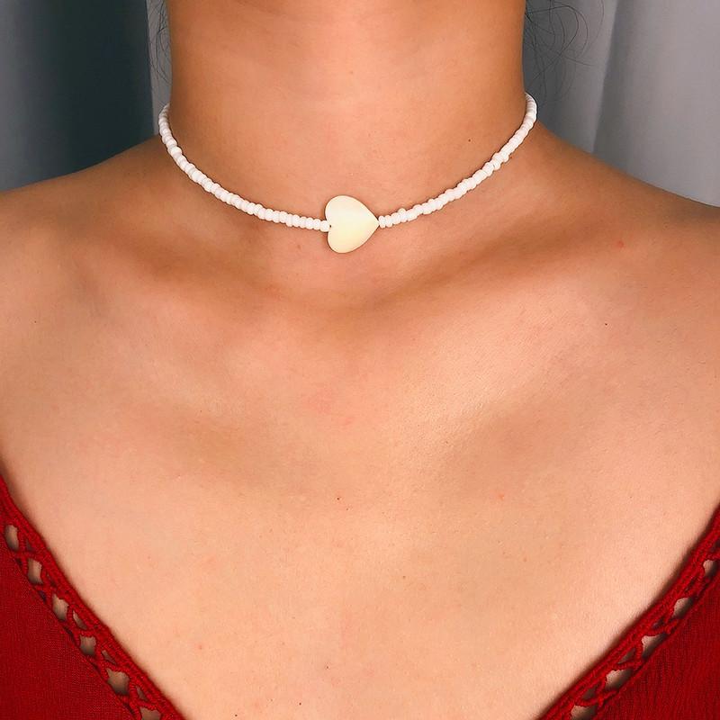 Chokers Shell Peach Heart Pendant Rice Bead Clavicle Chain Necklace Classic Girl Ladies Jewelry Gift
Chokers Shell Peach Heart Pendant Rice Bead Clavicle Chain Necklace Classic Girl Ladies Jewelry Gift