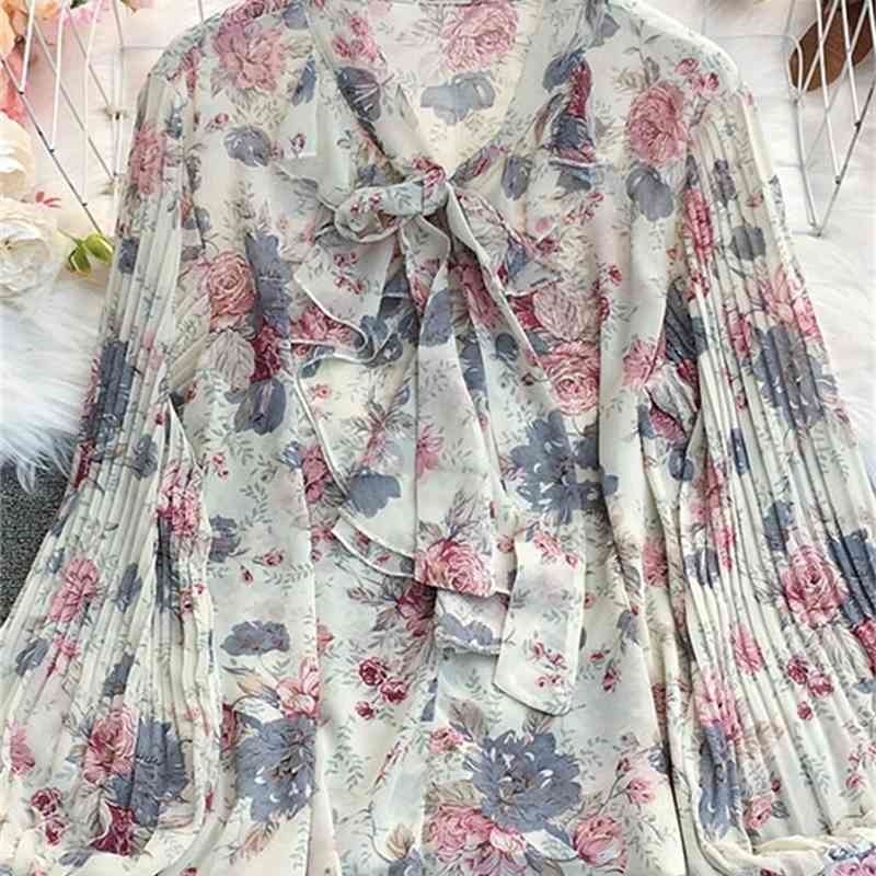 Ladies Tops Fashion Chiffon Blouses Women V-neck Lace Up Bow Lantern Sleeve Blusas Floral Pleated Shirt Femme 210519