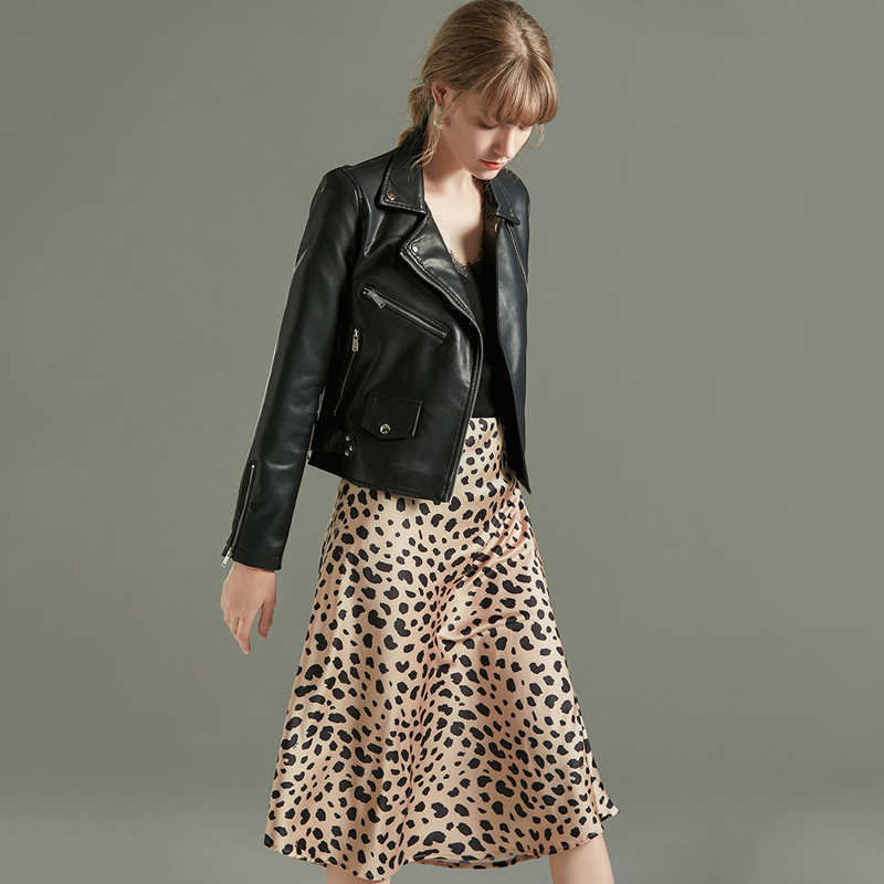 Ly Varey Lin Red Faux Soft Leather Basic Jackets Women Autumn Turndown Collar Rivet Zipper Biker Coat Pu Motorcycle Jacket 210526