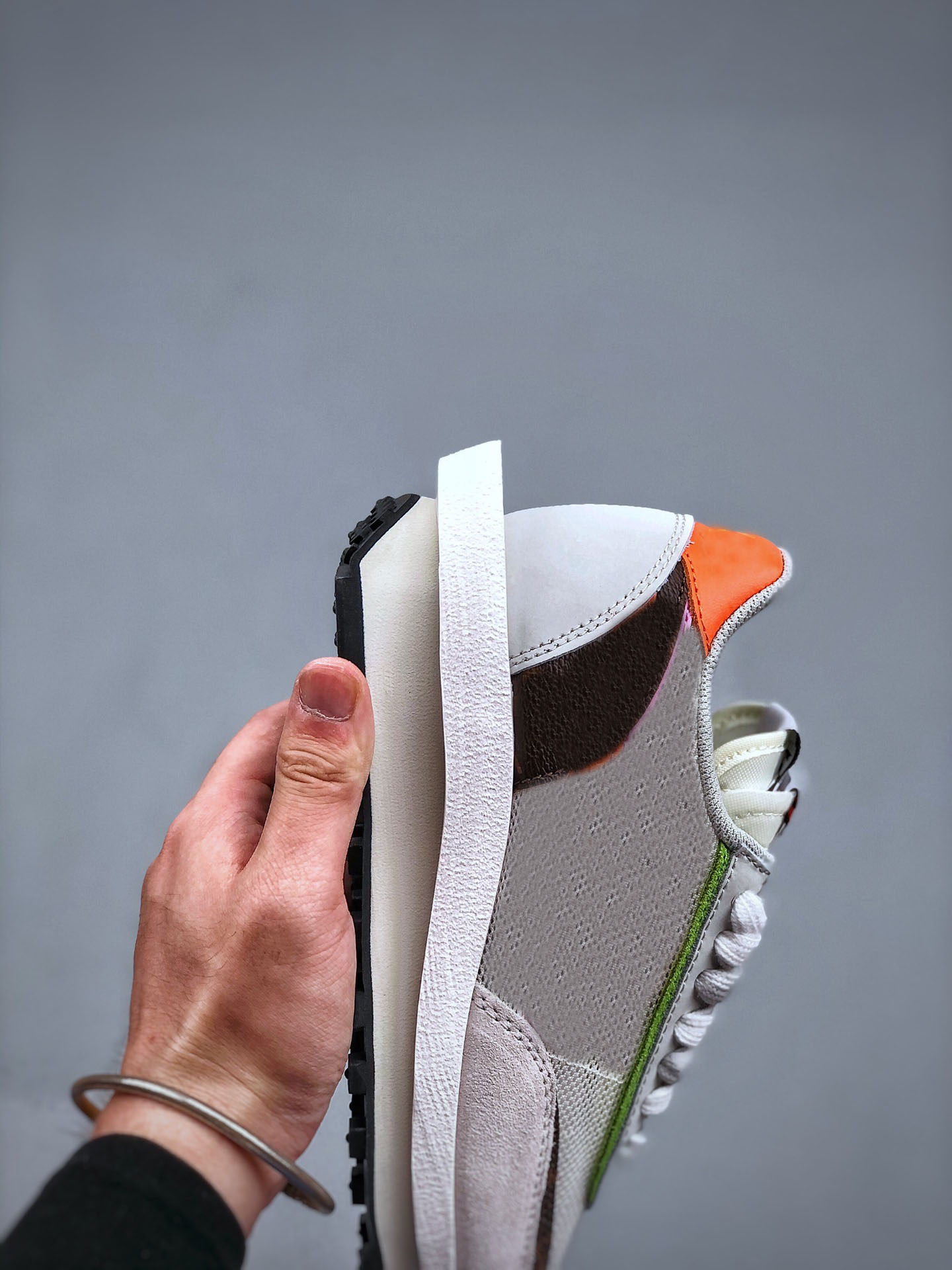 Kiss of Death Sports Shoes CLOTs Men Women K.O.D. Running Trainers Mesh upper rubber sole Athletic Sneakers LDV Waffl Daybreak Size 36-46, White;red
Kiss of Death Sports Shoes CLOTs Men Women K.O.D. Running Trainers Mesh upper rubber sole Athletic Sneakers LDV Waffl Daybreak Size 36-46, White;red