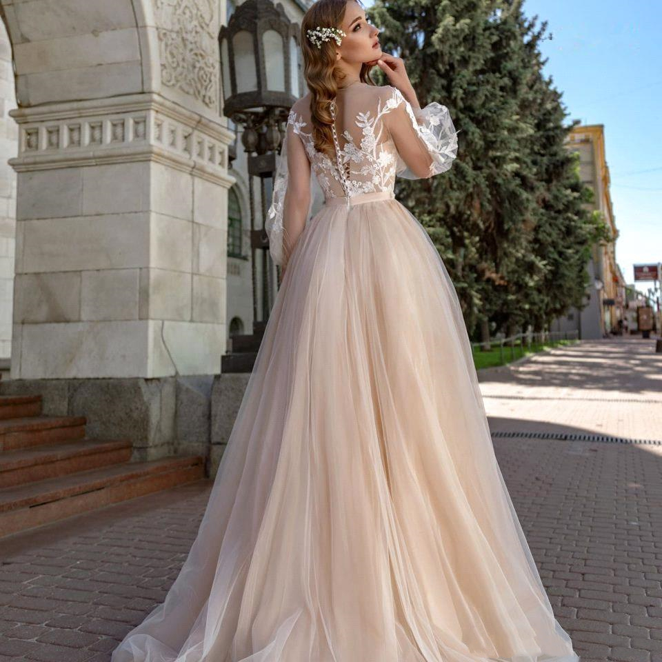 Bohemian Champagne Long Lantern Sleeves A-Line Wedding Dresses 2022 Lace Appliques Bridal Wedding Gowns Back Buttons Summer Beach Bride Dress Vestido 