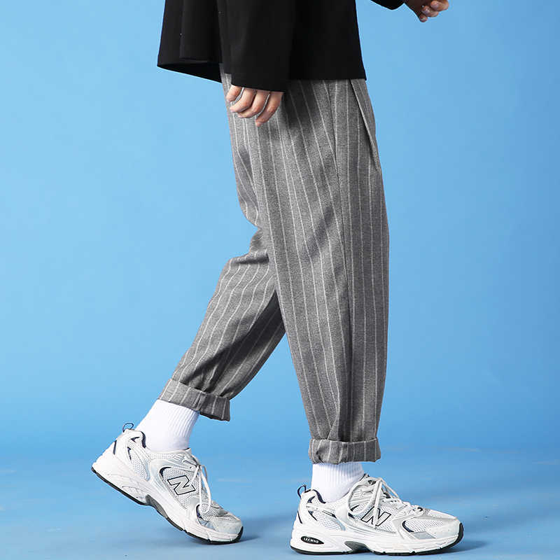Japanese stripe Plaid Pants Men's Autumn Fashion Retro Casual Pants Men Streetwear Wild Loose Drawstring Male Harem Pants 211108