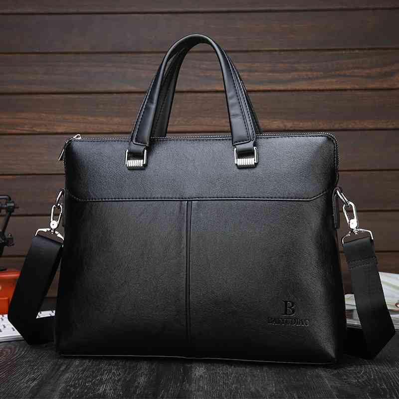 2021 new hand men's soft leather horizontal briefcase Single Shoulder Messenger simple business bag, A63
2021 new hand men's soft leather horizontal briefcase Single Shoulder Messenger simple business bag, A63