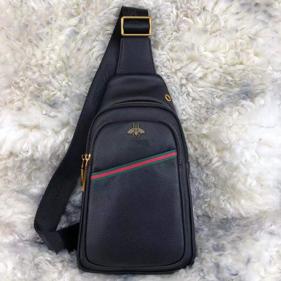 bag The original leather of men's satchel is simple, atmospheric, black, comfortable and soft, Black;red
bag The original leather of men's satchel is simple, atmospheric, black, comfortable and soft, Black;red