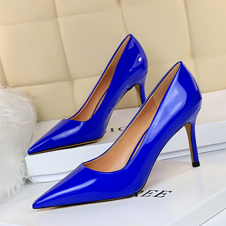 Fashion Red Bottom Shoes New Arrival High Heels Dress party Shoes Super Stiletto Rivets Pumps size EU 34 to 43, Black
Fashion Red Bottom Shoes New Arrival High Heels Dress party Shoes Super Stiletto Rivets Pumps size EU 34 to 43, Black