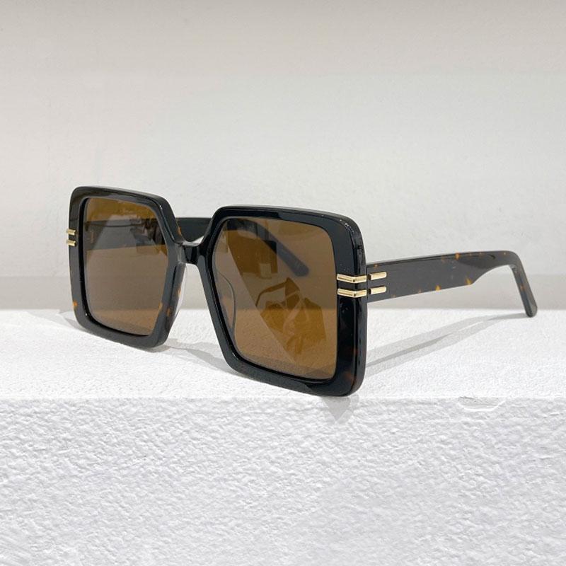 Sunglasses 2022 Lady Fashion Brand Design Signafure 8070 Classic Square Acetate Frame Women UV 400 Polarized Luxury Eyeglasses, White;black
Sunglasses 2022 Lady Fashion Brand Design Signafure 8070 Classic Square Acetate Frame Women UV 400 Polarized Luxury Eyeglasses, White;black