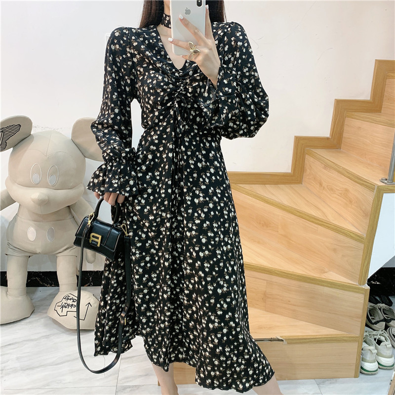 Sexy V-Neck Drawstring floral Print chiffon party Dress Retro Autumn Women Elegant Flare sleeve Beach holiday Long Robe 210519