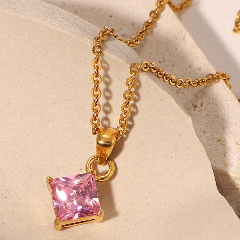 Pendant Necklaces Fashionable Personality Fashion 18K Gold Plated Stainless Steel Pink Diamond Zircon Item Necklace Gift For Girlfriend
Pendant Necklaces Fashionable Personality Fashion 18K Gold Plated Stainless Steel Pink Diamond Zircon Item Necklace Gift For Girlfriend