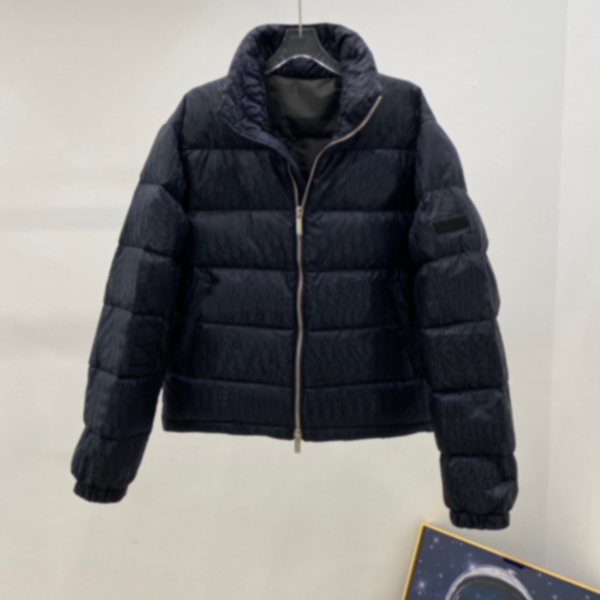 21SS winter mens top qaultiy down jacket fashion cotton-padded jackets couple thick warm men and women vest coats Letter Print Black downs Parkas
21SS winter mens top qaultiy down jacket fashion cotton-padded jackets couple thick warm men and women vest coats Letter Print Black downs Parkas