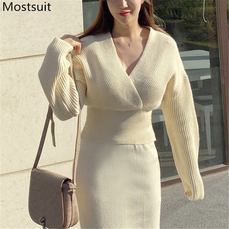 Chic V-neck Knitted Women Jumper Pullover Spring Long Sleeve Solid Sexy Warm Elegant Female Sweater Tops Femme 210518, Grey
Chic V-neck Knitted Women Jumper Pullover Spring Long Sleeve Solid Sexy Warm Elegant Female Sweater Tops Femme 210518, Grey