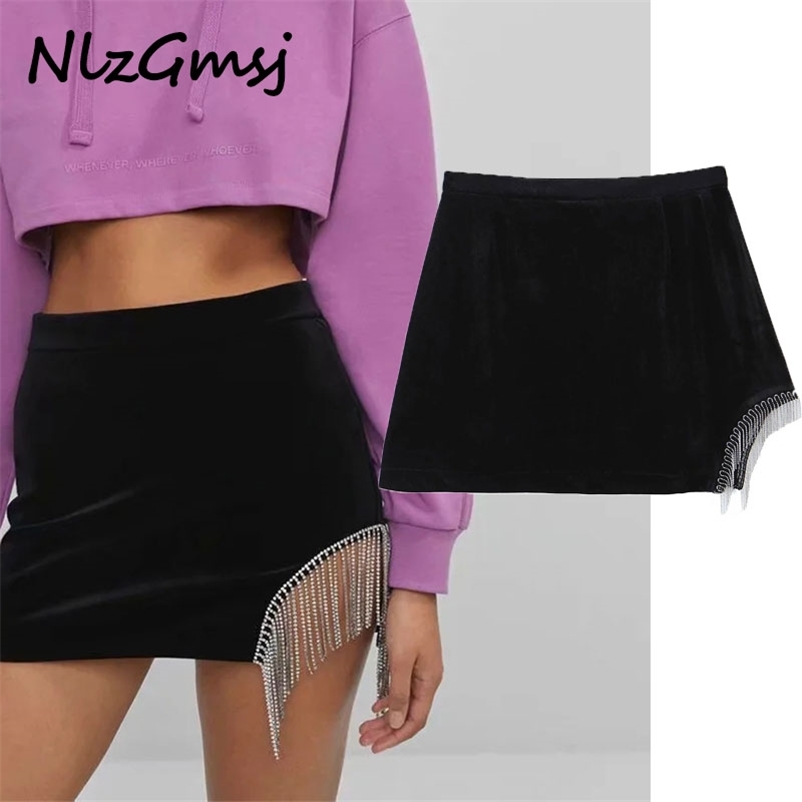 Skirt Women Mini Beading High Waist Velvet Solid Short Street Clothing Elegant Straight Soft s 210628, As picture
Skirt Women Mini Beading High Waist Velvet Solid Short Street Clothing Elegant Straight Soft s 210628, As picture