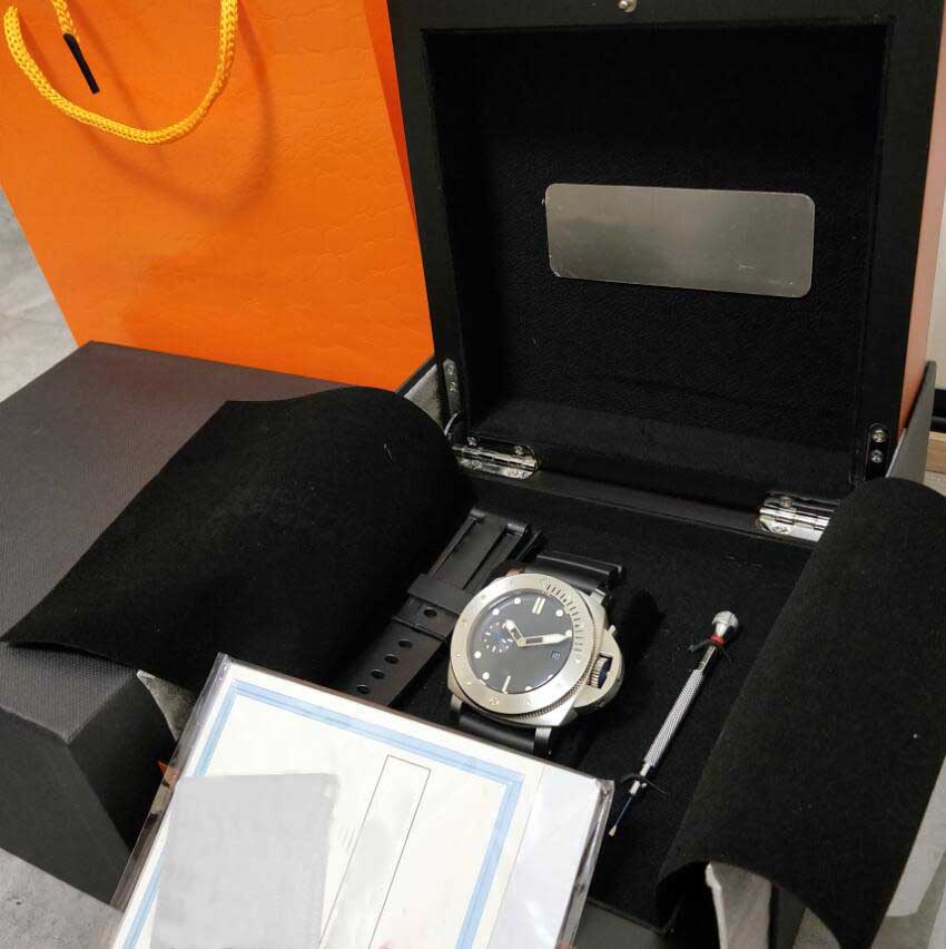 Watch of Mens Factory sells 47mm 1950 Black Dial Rubber Strap 1305 Mechanical Automatic Movement Fashion Super Luminous Mens Watches Origina Bags Box Wristwatches
Watch of Mens Factory sells 47mm 1950 Black Dial Rubber Strap 1305 Mechanical Automatic Movement Fashion Super Luminous Mens Watches Origina Bags Box Wristwatches