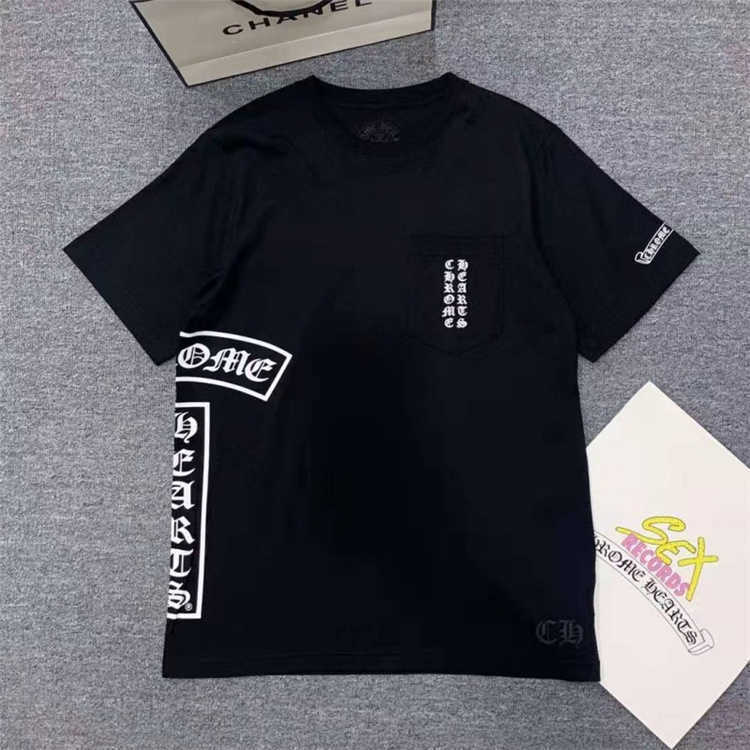 Fashion Brand Factory Hearts Designer Chrome Crosin Sanskrit Side Horseshoe Print Pocket Short Sleeve T-shirt Spring Summer Men, White
Fashion Brand Factory Hearts Designer Chrome Crosin Sanskrit Side Horseshoe Print Pocket Short Sleeve T-shirt Spring Summer Men, White