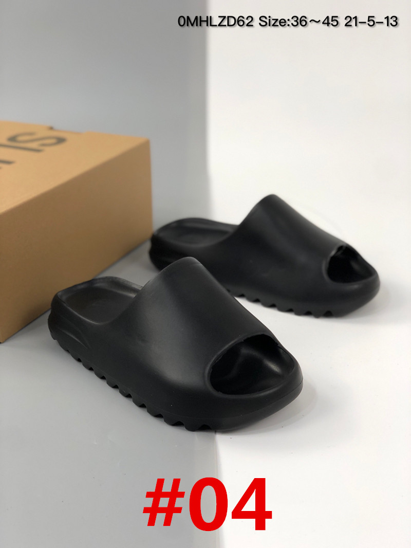 2021 Foam Runner Kanye West Clog Sandal Triple Black Slide Slipper Women Mens Tainers bone Designer Beach Sandals Slip-on Shoes #988
2021 Foam Runner Kanye West Clog Sandal Triple Black Slide Slipper Women Mens Tainers bone Designer Beach Sandals Slip-on Shoes #988