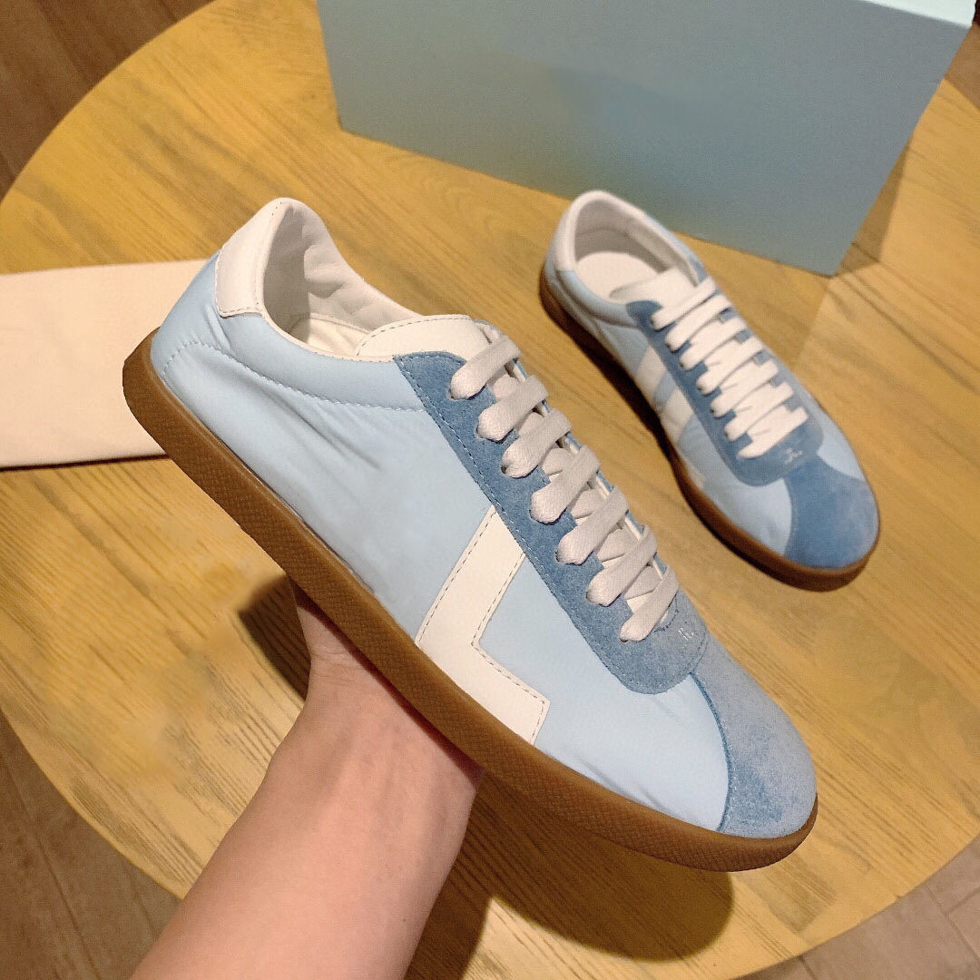 Women's sports German training small white shoes stitching leisure lace up board fashion shoes
Women's sports German training small white shoes stitching leisure lace up board fashion shoes
