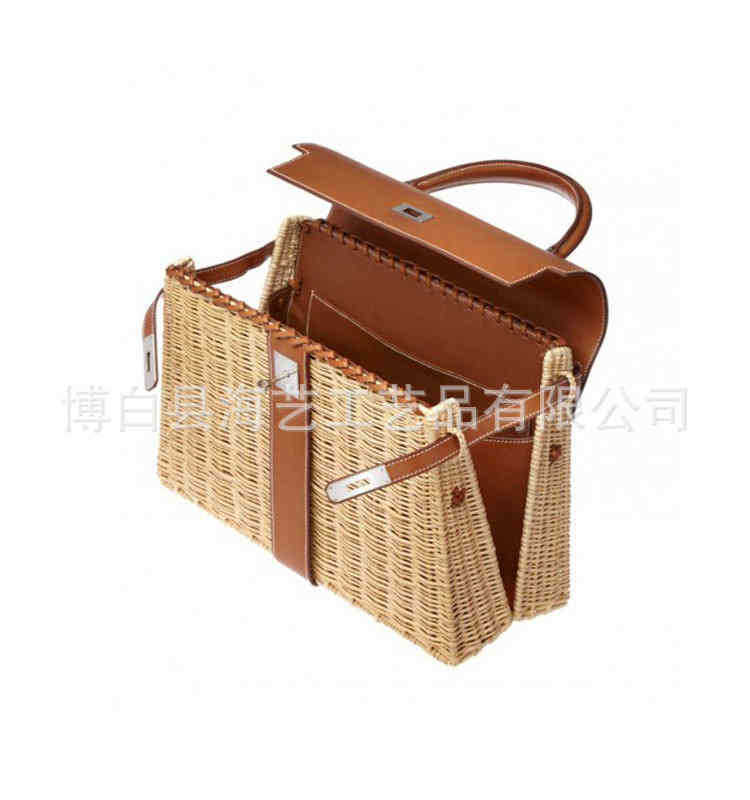Designer handbagDesigner luxury handbagDesigners Herme 2021 Women's Rattan Woven Hand Messenger Bag (medium) Y2N5, Black medium size
Designer handbagDesigner luxury handbagDesigners Herme 2021 Women's Rattan Woven Hand Messenger Bag (medium) Y2N5, Black medium size