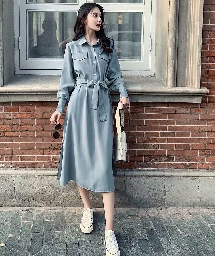 Casual Dresses Fashion Korean Style Safari Dress Autumn Women Long Sleeve Button-down Turn-down Collar Knee-length Shirt With Sashes, Blue
Casual Dresses Fashion Korean Style Safari Dress Autumn Women Long Sleeve Button-down Turn-down Collar Knee-length Shirt With Sashes, Blue