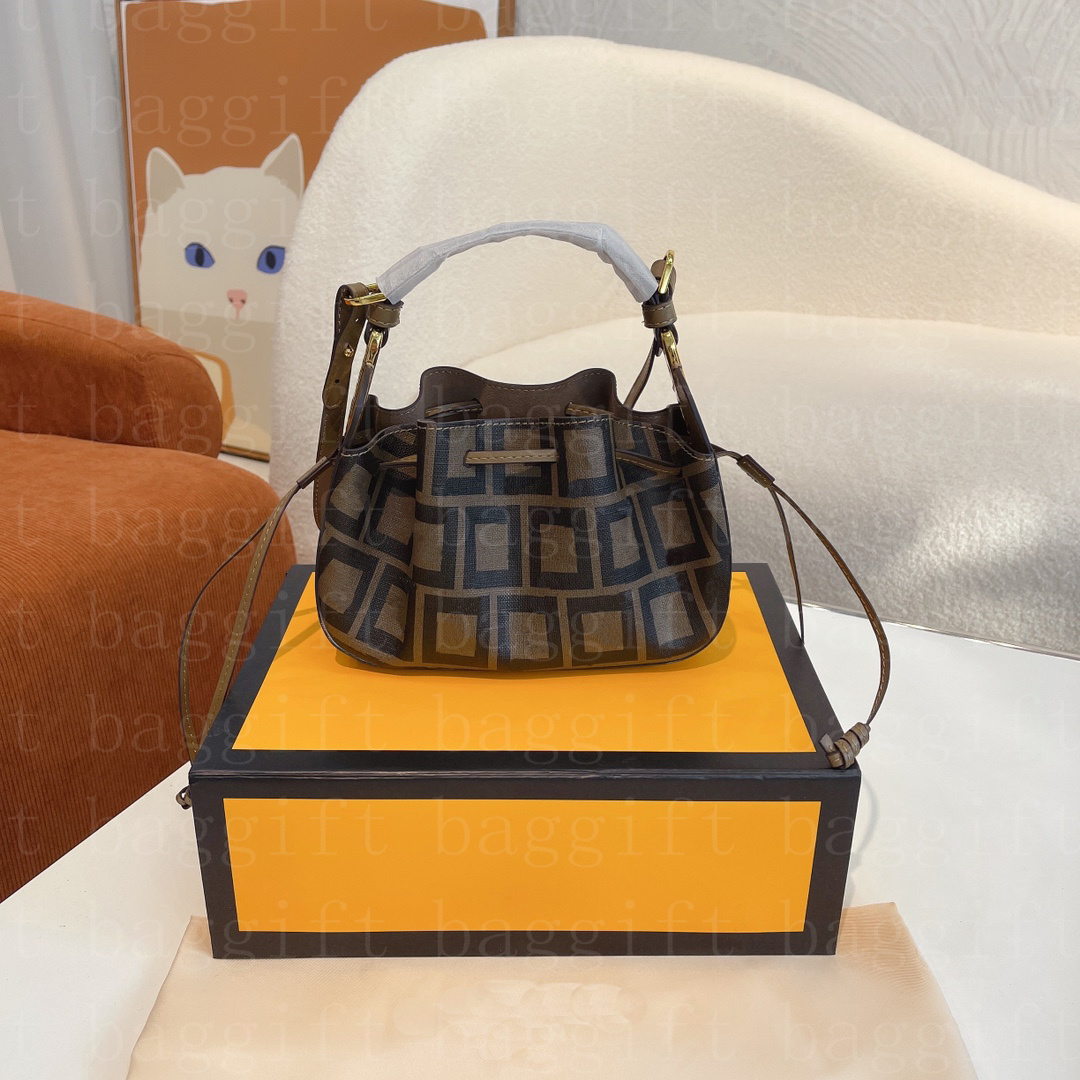 Vintage Dumplings Bundle Pocket Ladies bags Luxury Roma Purse Leather straps Python Women Totes Single shoulder Cross body handbag Soft Wrinkled Clutche pouchs, For balance fees;no bag
Vintage Dumplings Bundle Pocket Ladies bags Luxury Roma Purse Leather straps Python Women Totes Single shoulder Cross body handbag Soft Wrinkled Clutche pouchs, For balance fees;no bag