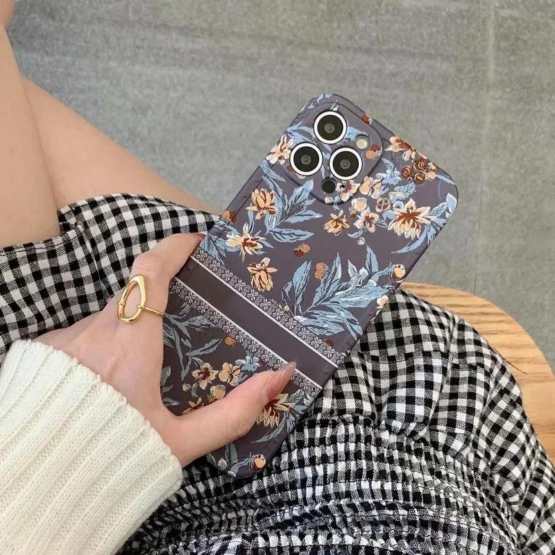 Fashion Cell iPhone Case for 12PMax/12P/12 /XS MAX 7P/8P 7/8 XR X/XS letter High Elemenrs Modern Phone Style Available good, Black
Fashion Cell iPhone Case for 12PMax/12P/12 /XS MAX 7P/8P 7/8 XR X/XS letter High Elemenrs Modern Phone Style Available good, Black