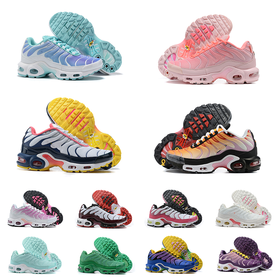 Womens Tn Plus Running Shoes High Quality Sneakers SE Ultra Triple White Black Purple Hyper Blue Ladies Designer Classic Trainers Size 36-40, Shown
Womens Tn Plus Running Shoes High Quality Sneakers SE Ultra Triple White Black Purple Hyper Blue Ladies Designer Classic Trainers Size 36-40, Shown