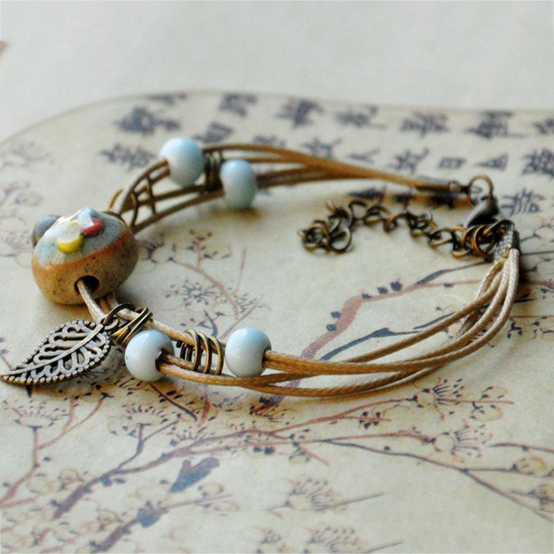 Charm Bracelets Ethnic Style Leaf Bell Pendant Diy Handmade Ceramic Bead Bracelet Vintage Lace Women Girl Brithday Gift, Golden;silver
Charm Bracelets Ethnic Style Leaf Bell Pendant Diy Handmade Ceramic Bead Bracelet Vintage Lace Women Girl Brithday Gift, Golden;silver