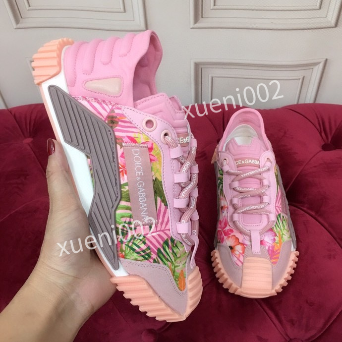 DG 2021 classic Casual shoes boots women Travel 100% leather lace-up sneaker designer Running Trainers Letters Flat rivet Men gym sneakers size 35-41, 04
DG 2021 classic Casual shoes boots women Travel 100% leather lace-up sneaker designer Running Trainers Letters Flat rivet Men gym sneakers size 35-41, 04