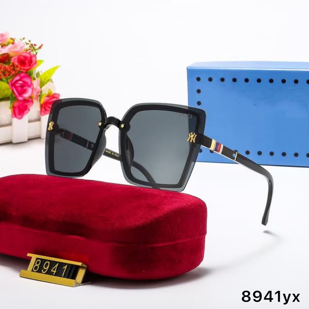 sunglasses Men Women Summer style luxury high quality Anti-Ultraviolet Retro Plate fashion uv400 8941 polarized sun glasses with box case
sunglasses Men Women Summer style luxury high quality Anti-Ultraviolet Retro Plate fashion uv400 8941 polarized sun glasses with box case