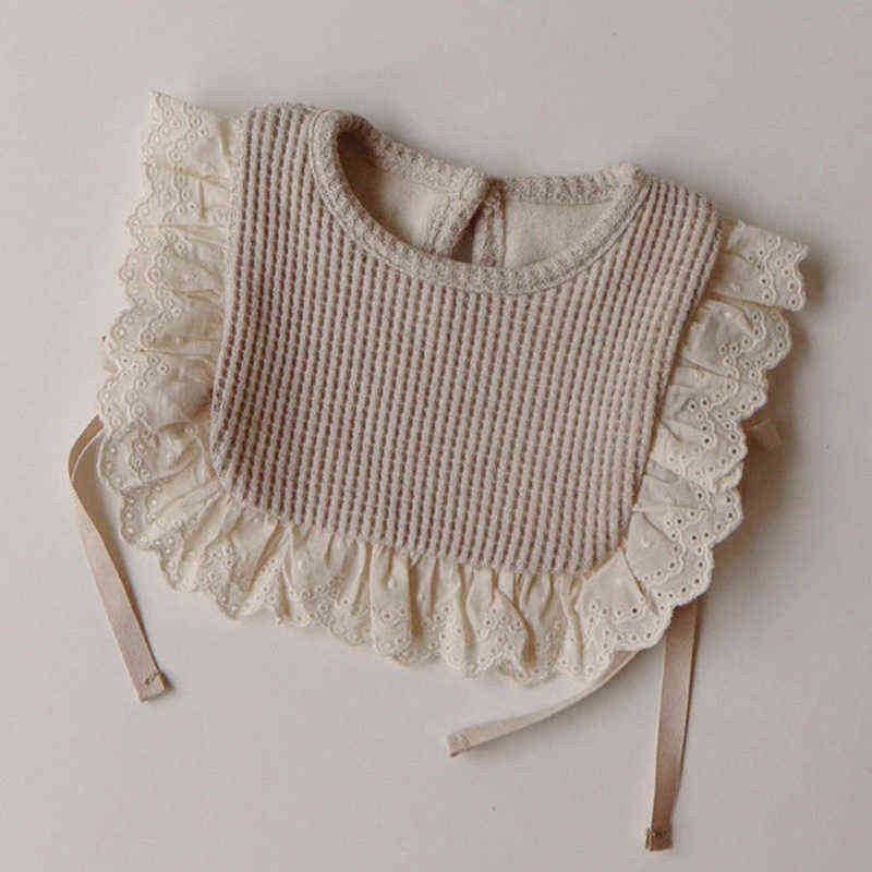 Baby Girl Lace Princess Bibs Boy Saliva Towel Spring Toddlers Kids Clothes Accessories Solid Color Infants Thicken Vest 211117