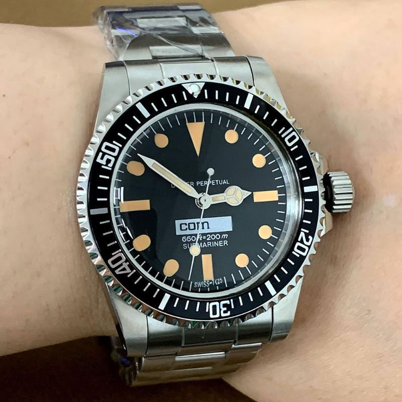 Wristwatches Watch 39.5mm Stainless Steel Case Bracelet 1960 Retro Assembly Japanese NH35 Movement Modified Acrylic Surface, R comex
Wristwatches Watch 39.5mm Stainless Steel Case Bracelet 1960 Retro Assembly Japanese NH35 Movement Modified Acrylic Surface, R comex
