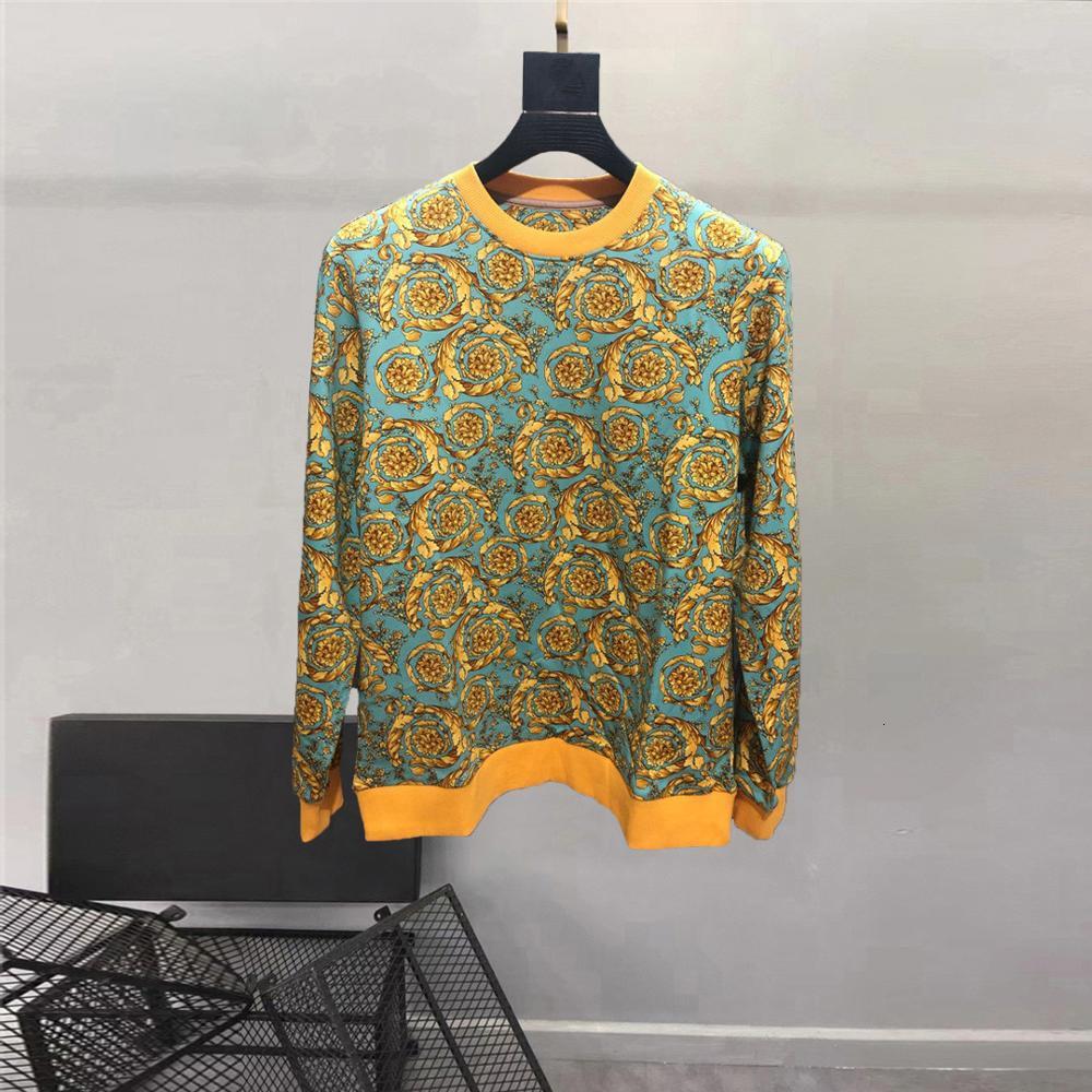 Men's Hoodies & Sweatshirts Winter autumn Italy floral style printing high quality retro-printing o-neck hoodie tops c477, The pictures
Men's Hoodies & Sweatshirts Winter autumn Italy floral style printing high quality retro-printing o-neck hoodie tops c477, The pictures