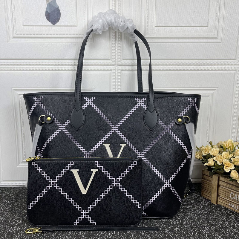 Printed medium handbag shopping bag ladies luxury fashion vintage handbags full leather pressed print design high quality large capacity mom Bags
Printed medium handbag shopping bag ladies luxury fashion vintage handbags full leather pressed print design high quality large capacity mom Bags